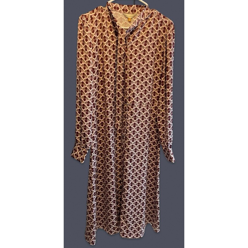 Vintage style geometric print shirt dress